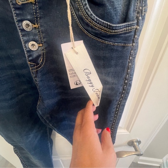 JEWELLY DENIM JEANS W STUDS down seam!!! These are boutique quality!! L stretch - Picture 7 of 11